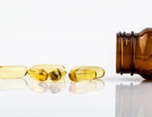 鱼肝油的功效与作用 鱼肝油对身体的好处